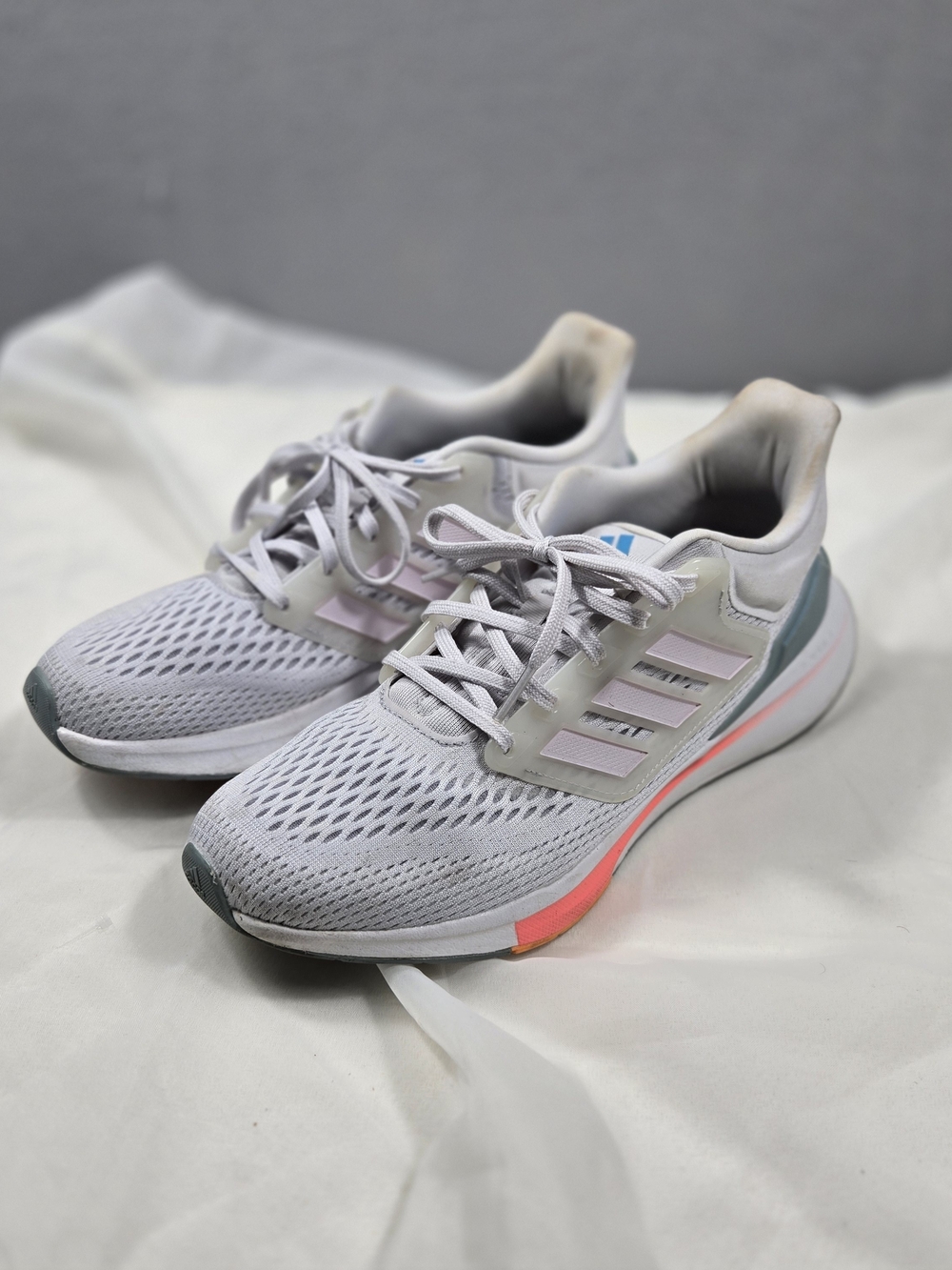 Adidas EQ21 Run Women's Running Shoes Size 9 Gray Pink